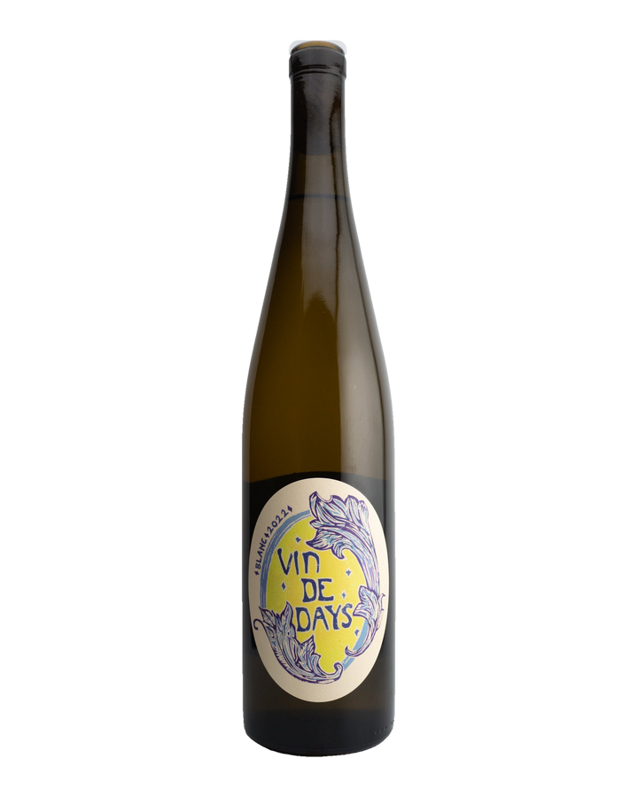 A bottle of 2022 Days Wines &