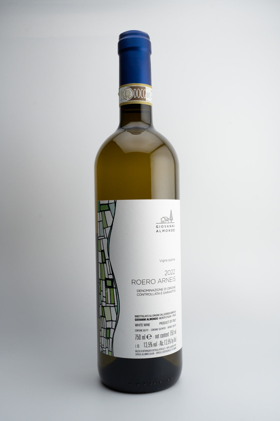 A bottle of 2022 Giovanni Almondo 'Vigne Sparse', Roero Arneis DOCG wine with a label that includes a map of vineyards.